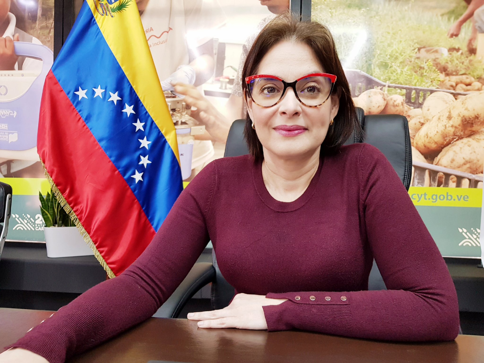 Ministra-Gabriela-Jimenez-repensar-la-ciencia